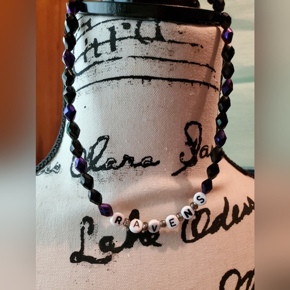 Baltimore Ravens NFL Necklace - Picture 3 of 6